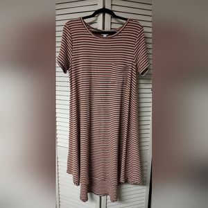 LuLaRoe Medium Ribbed Striped Carly